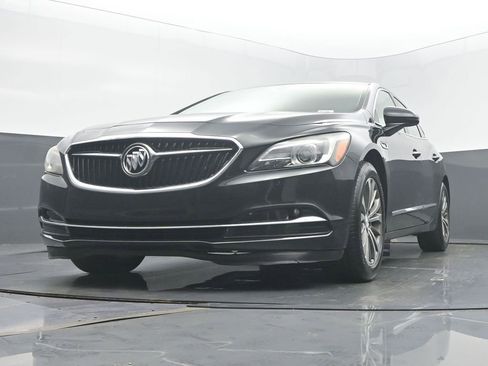 Used 2017 Buick LaCrosse Preferred FWD image 17