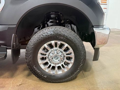 Used 2020 Ford F350 Lariat w/ Lariat Ultimate Package image 90