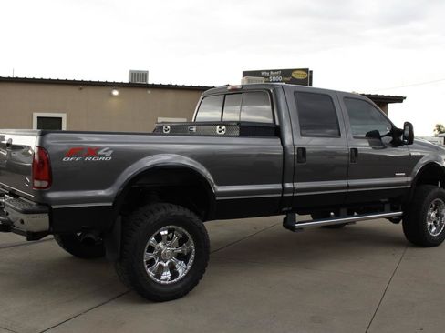 Used 2005 Ford F350 Lariat AWD/4WD image 7