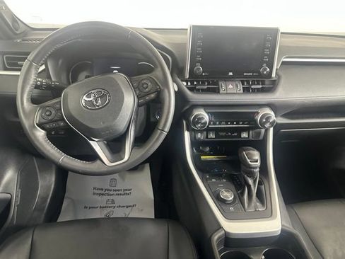 Used 2021 Toyota RAV4 XSE AWD/4WD image 22