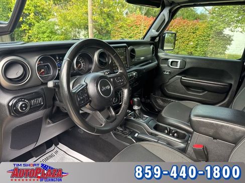 Used 2021 Jeep Gladiator Sport image 31