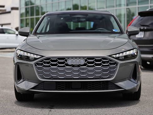 Used 2025 Audi A5 2.0T Premium Plus w/ Premium Plus AWD/4WD image 13