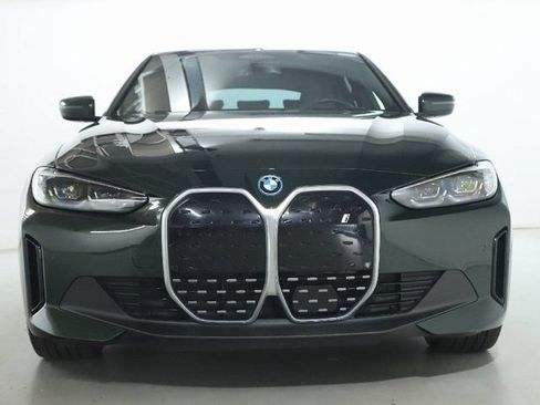 Used 2023 BMW i4 eDrive40 RWD image 6