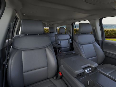 New 2026 Ford Expedition Max Active AWD/4WD image 10