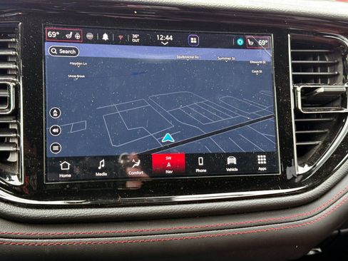 Used 2025 Dodge Durango R/T image 19