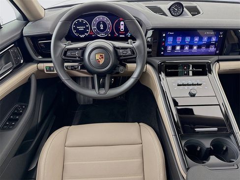 New 2026 Porsche Panamera image 25