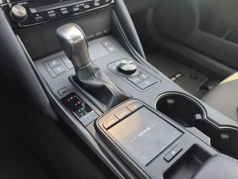 Used 2023 Lexus IS 300 w/ Comfort Package RWD image 31