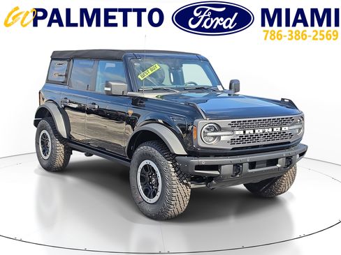 Used 2024 Ford Bronco Badlands AWD/4WD image 1