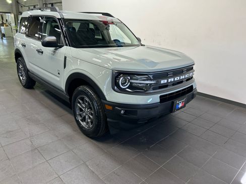 Used 2024 Ford Bronco Sport Big Bend w/ Convenience Package AWD/4WD image 2