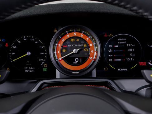 Certified 2025 Porsche 911 GT3 RS RWD image 21