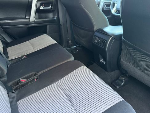 Used 2021 Toyota 4Runner SR5 AWD/4WD image 30