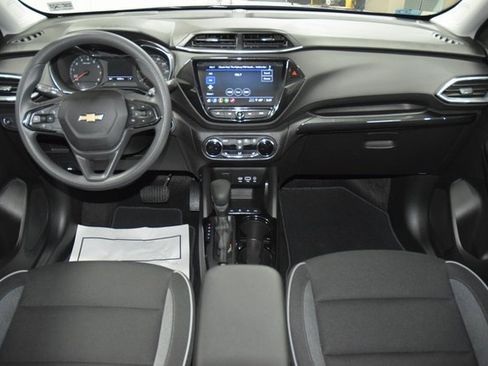 Used 2023 Chevrolet TrailBlazer LT w/ Convenience Package image 28