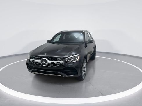 Used 2022 Mercedes-Benz GLC 300 4MATIC image 5