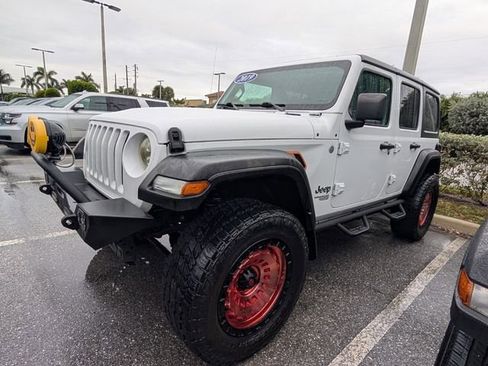 Used 2019 Jeep Wrangler Unlimited Sport S image 5