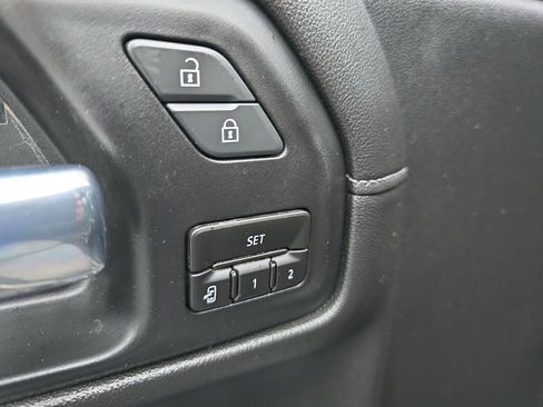 Certified 2020 GMC Sierra 1500 Denali w/ Denali Carbonpro Edition image 30