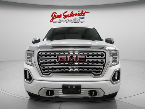 Used 2019 GMC Sierra 1500 Denali w/ Denali Ultimate Package AWD/4WD image 3
