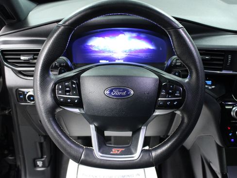 Used 2023 Ford Explorer ST w/ Equipment Group 401A AWD/4WD image 18