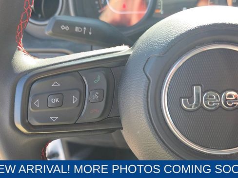 Used 2024 Jeep Gladiator Rubicon image 16
