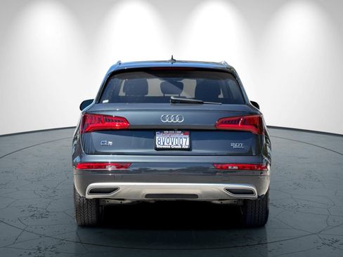 Used 2018 Audi Q5 2.0T Premium Plus w/ Premium Plus Package AWD/4WD image 5