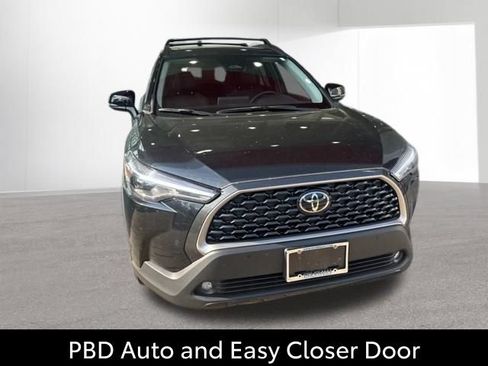 Certified 2025 Toyota Corolla Cross XLE w/ Convenience Package AWD/4WD image 7