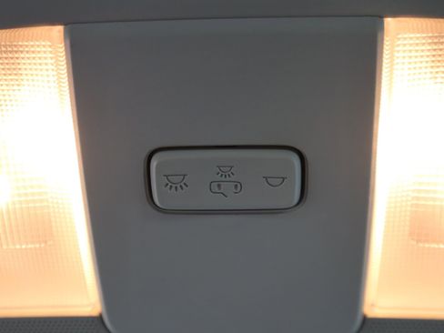 Used 2023 Kia Forte LXS image 41