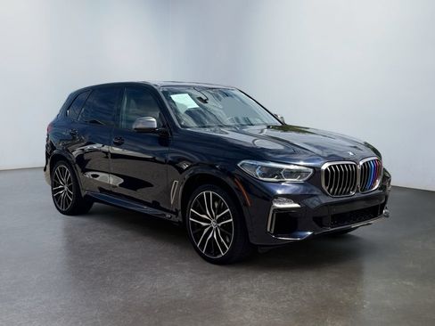 Used 2020 BMW X5 M50i w/ Executive Package AWD/4WD image 3