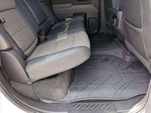 Used 2023 Chevrolet Silverado 1500 ZR2 w/ Technology Package image 20