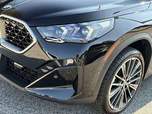Used 2026 BMW X2 xDrive28i w/ Technology Package AWD/4WD image 9