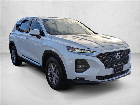 Used 2019 Hyundai Santa Fe SEL image 4