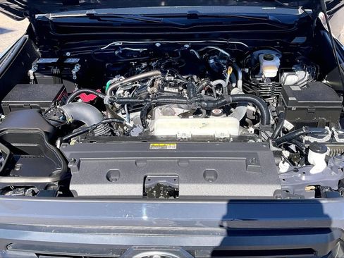 Used 2024 Toyota Tacoma SR5 image 10