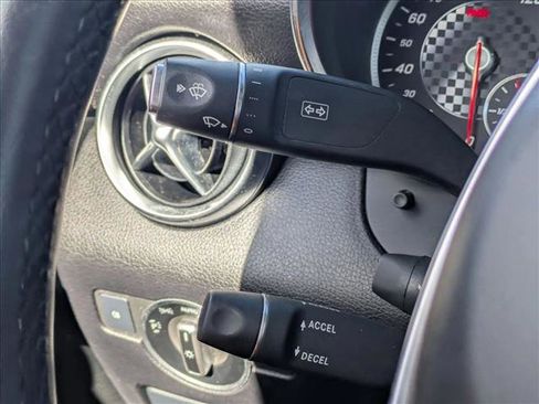 Certified 2018 Mercedes-Benz SLC 300 image 11