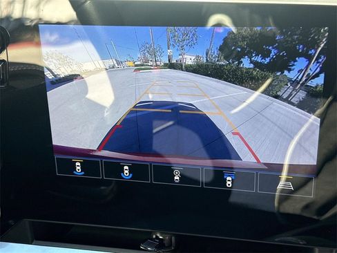 Used 2023 Chevrolet Corvette Stingray Premium Conv w/ Z51 Performance Package image 14