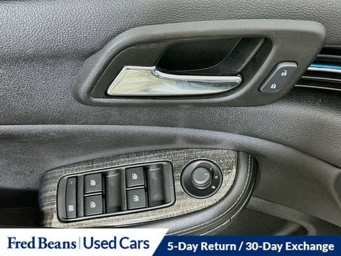 Used 2015 Chevrolet Malibu LT w/ Power Convenience Package FWD image 24