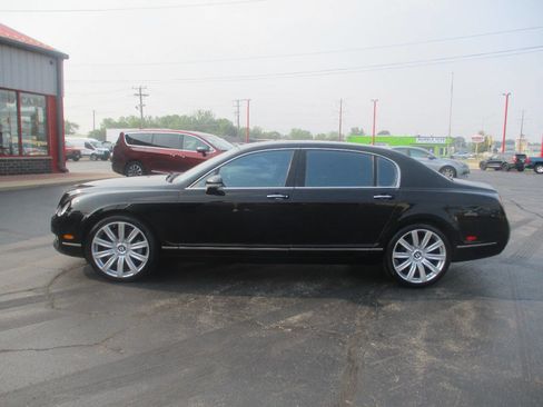 Used 2008 Bentley Flying Spur Flying Spur image 2