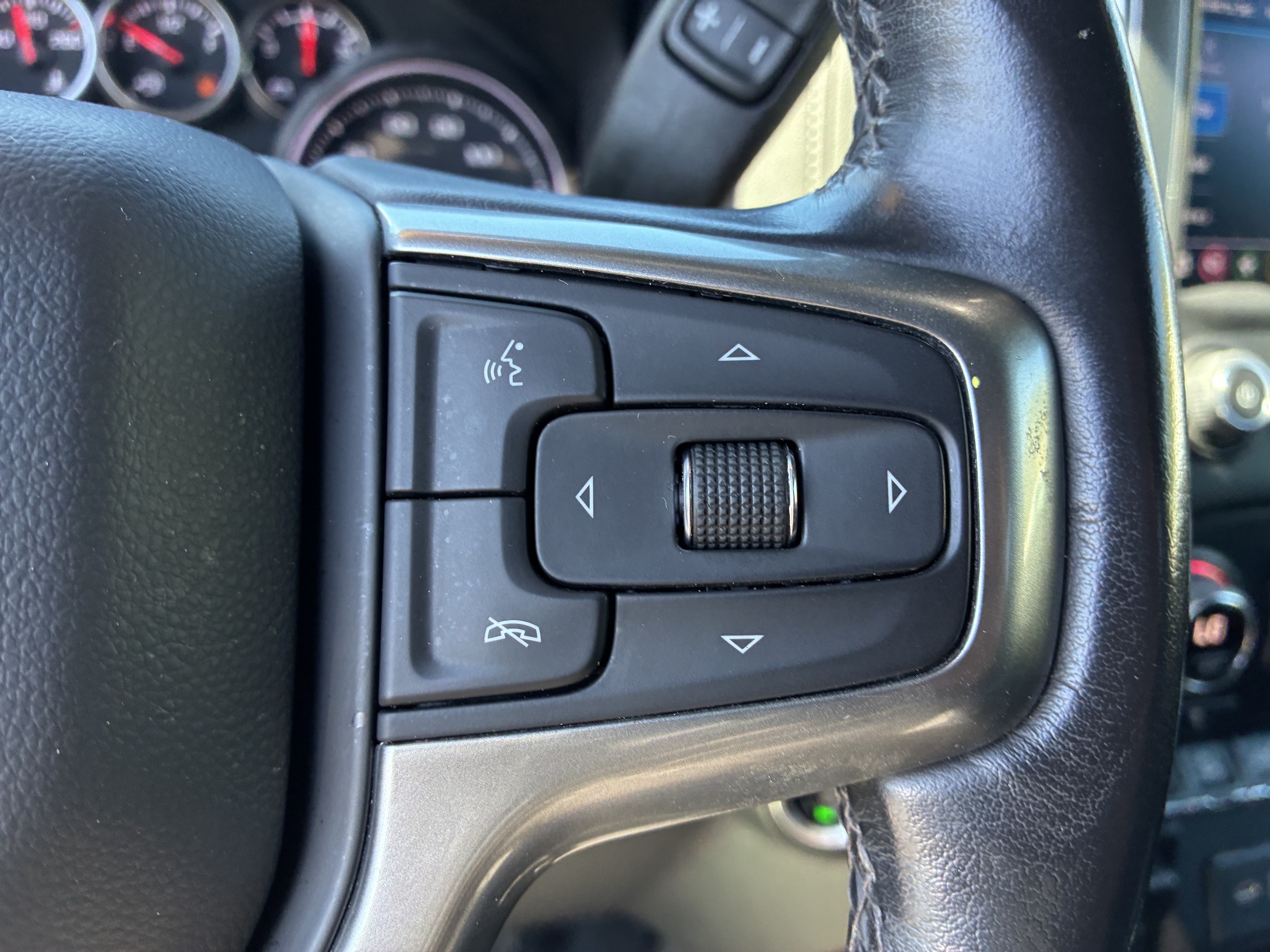 Used 2021 Chevrolet Silverado 1500 RST w/ LPO, Blackout Package AWD/4WD image 29