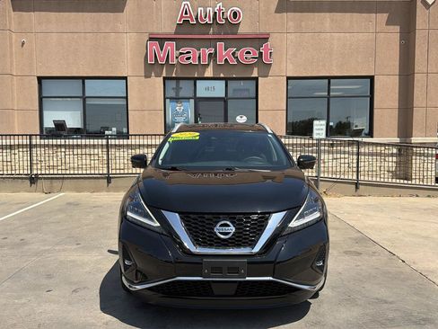Used 2020 Nissan Murano SL w/ Moonroof Package FWD image 2
