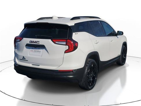 Certified 2022 GMC Terrain SLT w/ Elevation Edition image 4