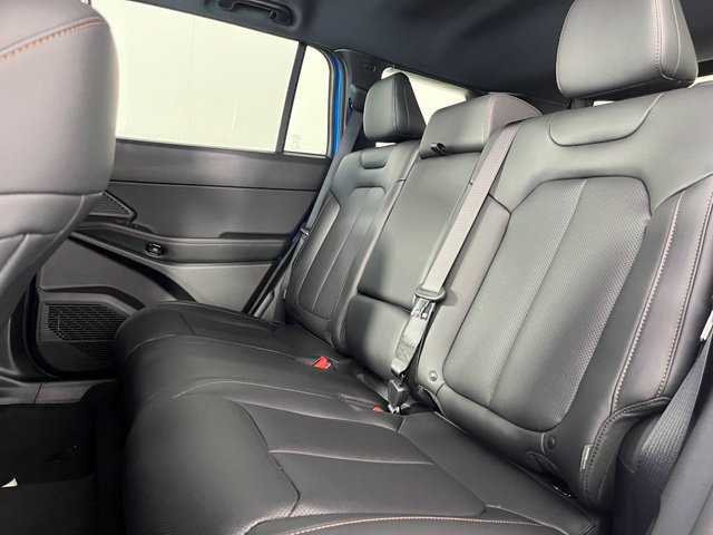 Used 2018 Jeep Compass Latitude w/ Popular Equipment Group AWD/4WD image 34
