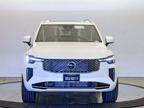 New 2026 Volvo XC90 B6 Plus w/ Protection Package AWD/4WD image 7