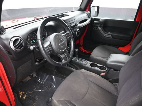 Used 2013 Jeep Wrangler Sport AWD/4WD image 13