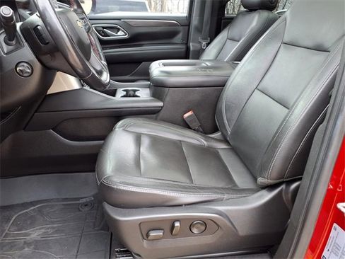 Used 2021 Chevrolet Tahoe LT w/ LT Signature Package image 9