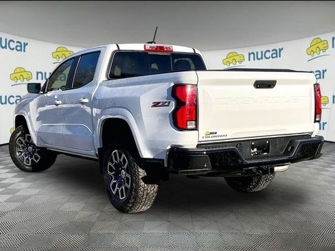 Used 2023 Chevrolet Colorado Z71 w/ Z71 Convenience Package 2 image 4