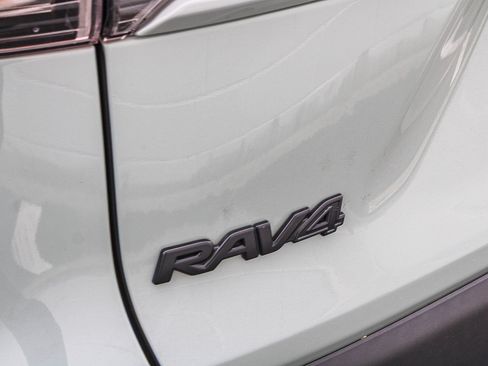 Certified 2023 Toyota RAV4 XLE Premium AWD/4WD image 15