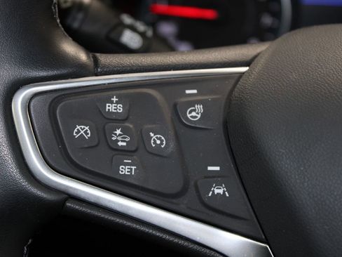 Used 2023 Chevrolet Equinox Premier image 21