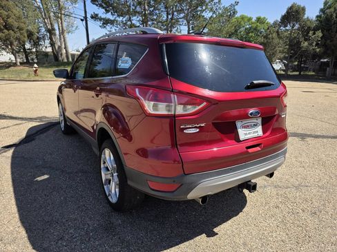 Used 2013 Ford Escape Titanium w/ Class II Trailer Tow Pkg AWD/4WD image 4