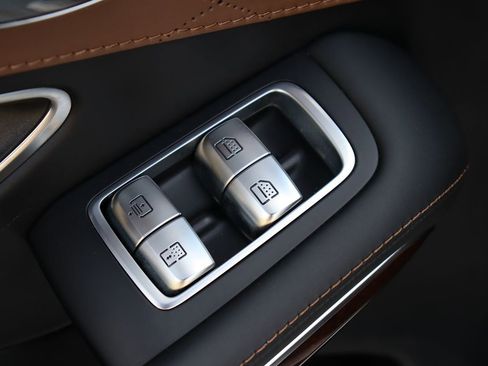 Used 2018 Mercedes-Benz S 560 4MATIC Sedan image 51