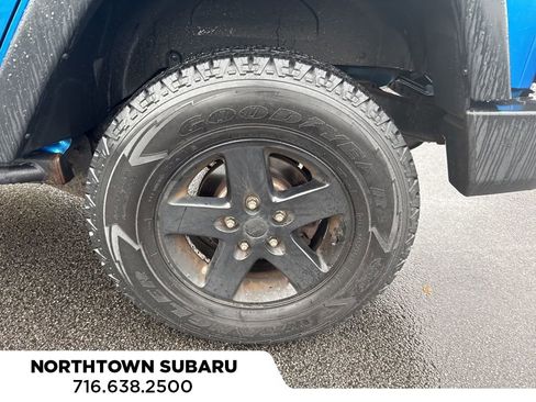 Used 2016 Jeep Wrangler Unlimited Sport image 12