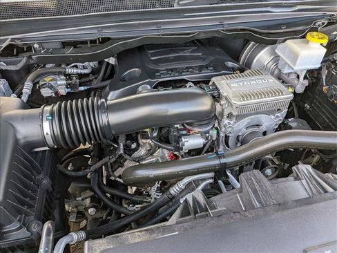 Used 2023 RAM 1500 Laramie AWD/4WD image 30