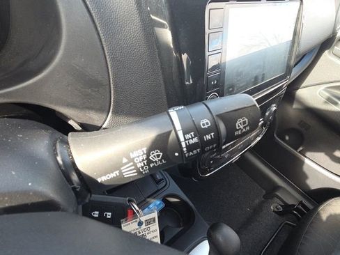 Used 2024 Mitsubishi Mirage ES image 37