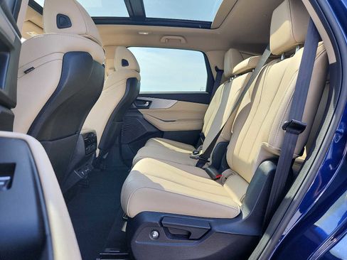 Used 2023 Acura MDX SH-AWD image 10